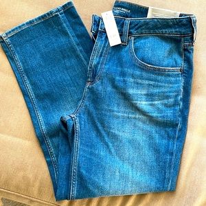 NWT! Chicos Boyfriend Ankle jeans size 0.5R